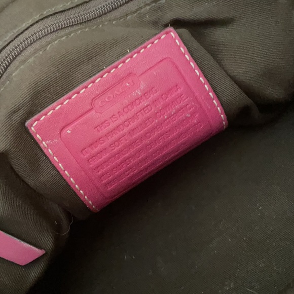 Coach Satchel - Picture 11 of 16